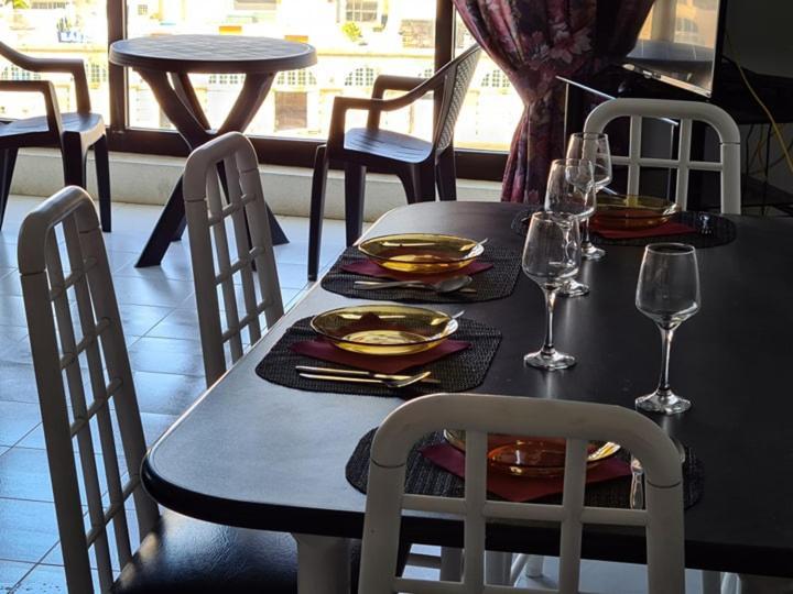 Spinola Bay Sea Front Apt 6 Saint Julian's Eksteriør billede